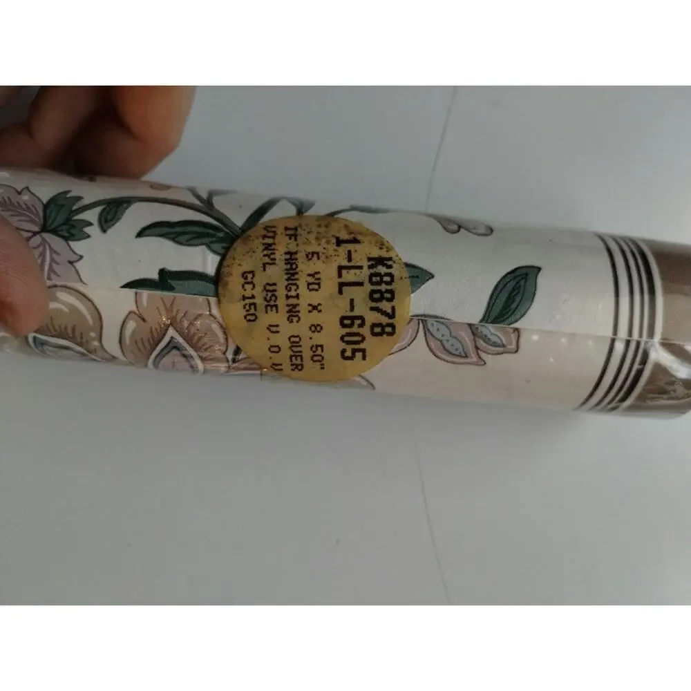 Light Brown Floral Wallpaper Border - Tan / White with Flowers - 5 yds
